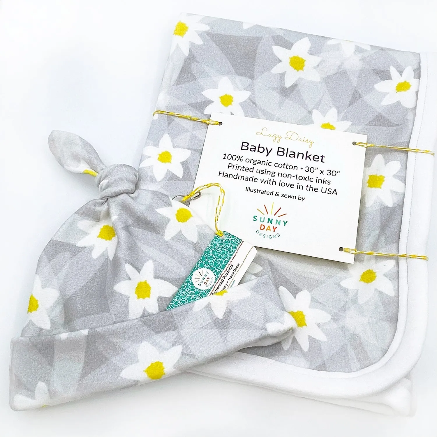 Lazy Daisy Newborn Hat & Blanket Baby Gift Set