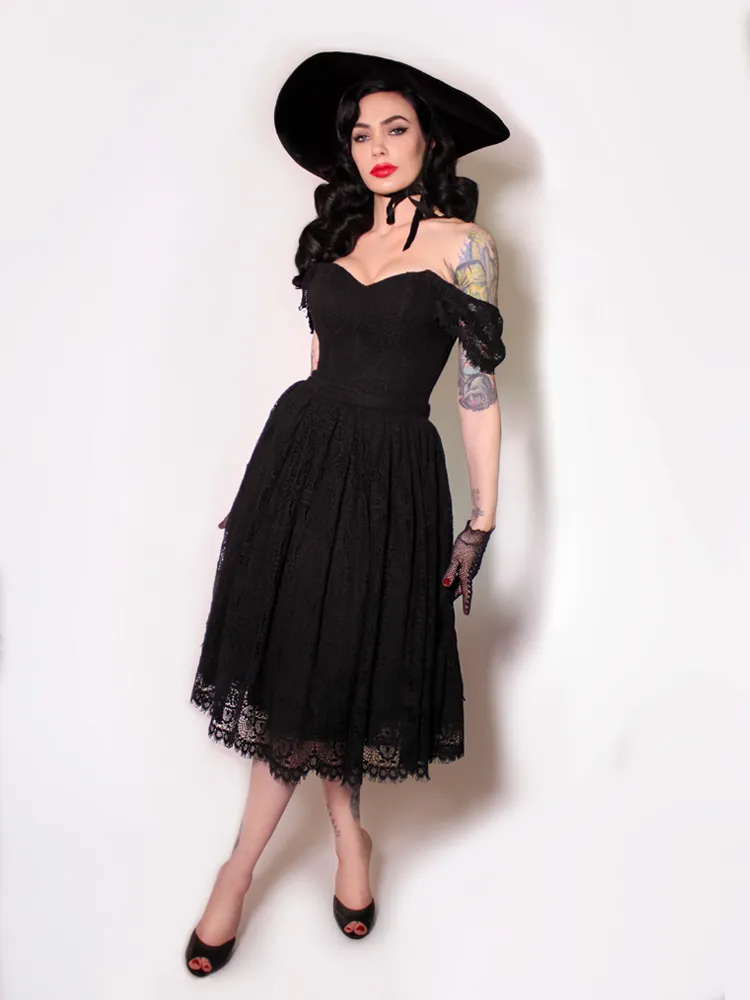 Southern Gothic Skirt in Black PETITE