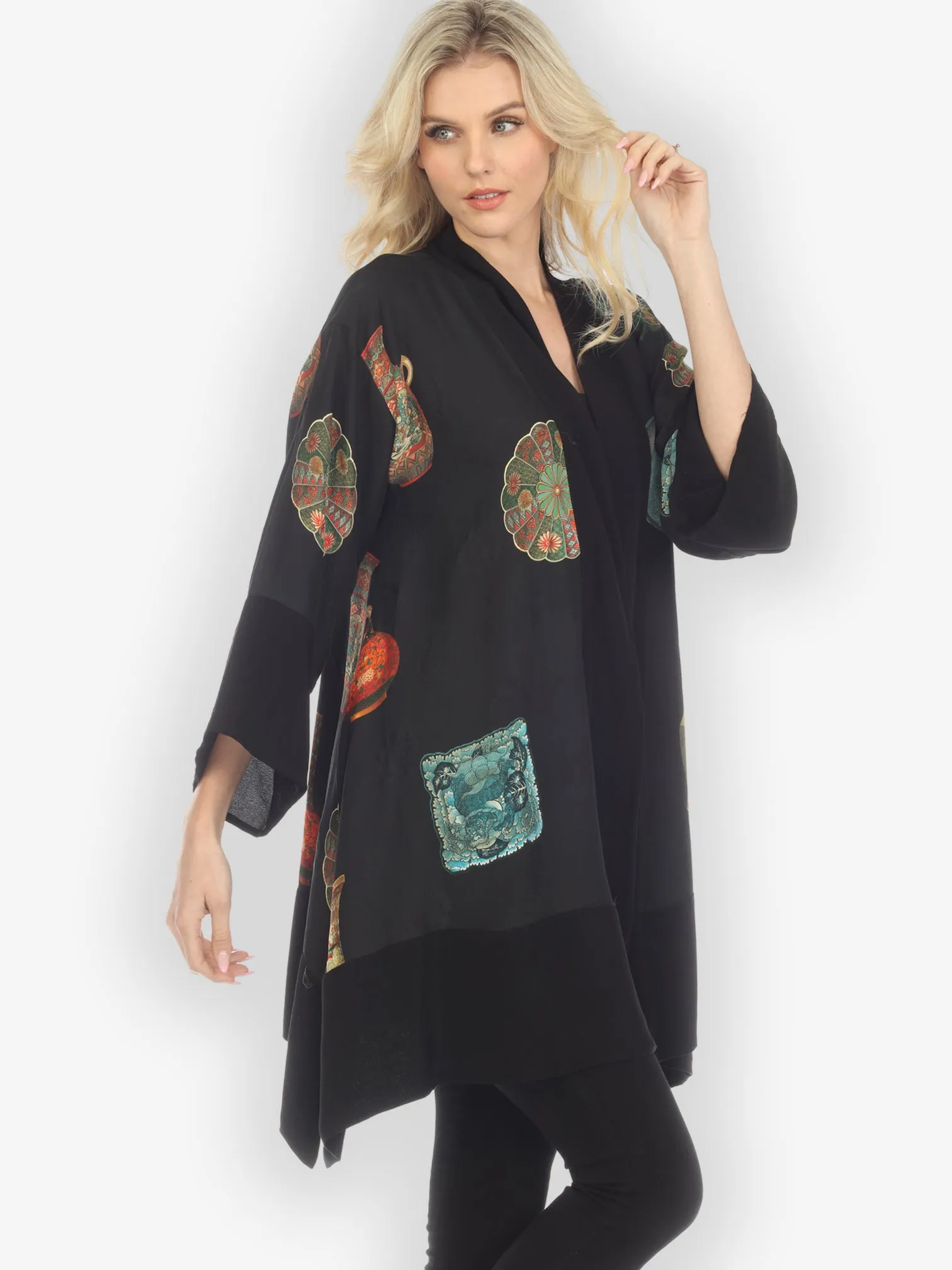 Vase Antique Crest Silk Kimono Jacket