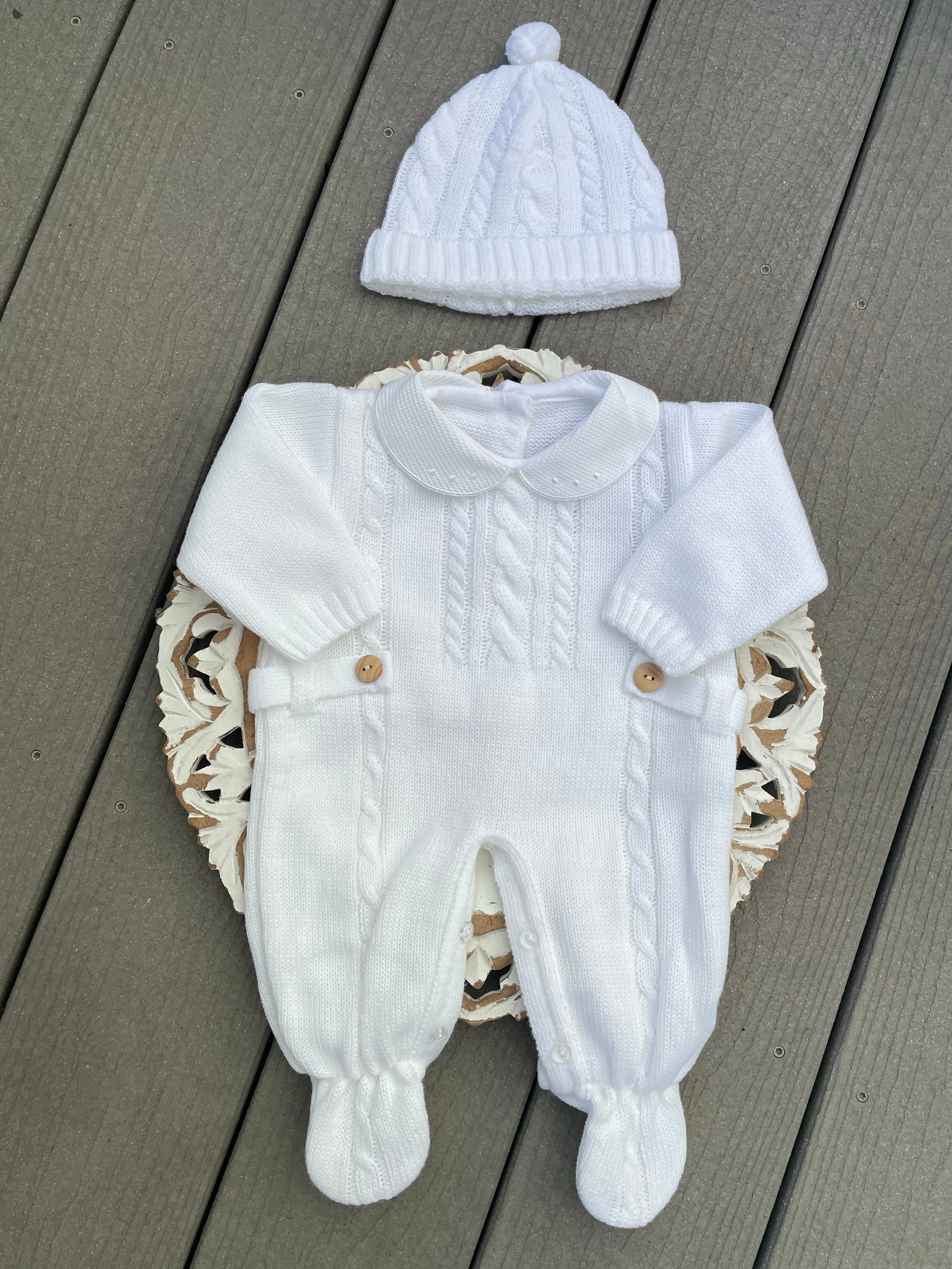 Wooden waist buttons cable knit stripes romper knitted set in White